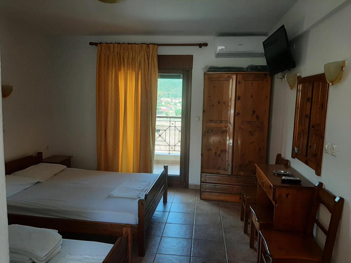 Hotel Kosmas 사르티 외부 사진