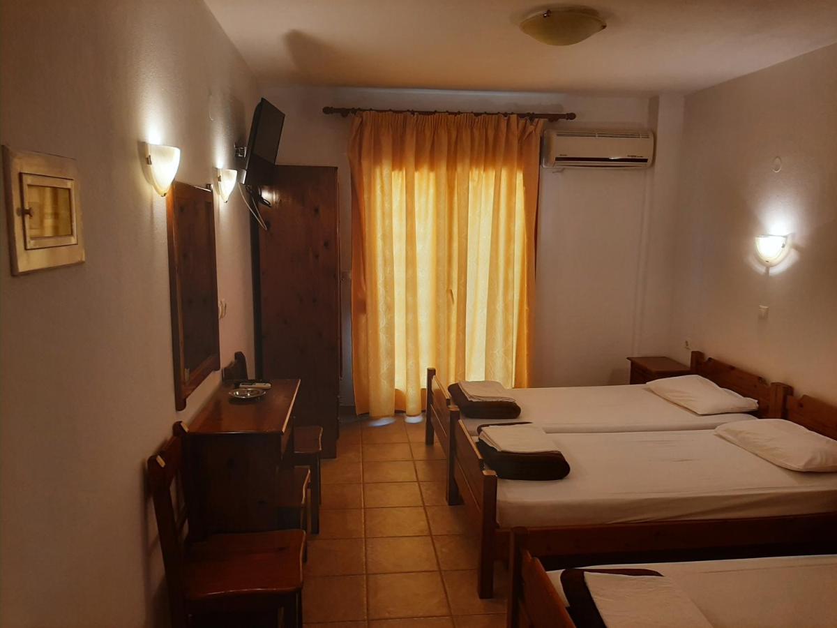 Hotel Kosmas 사르티 외부 사진
