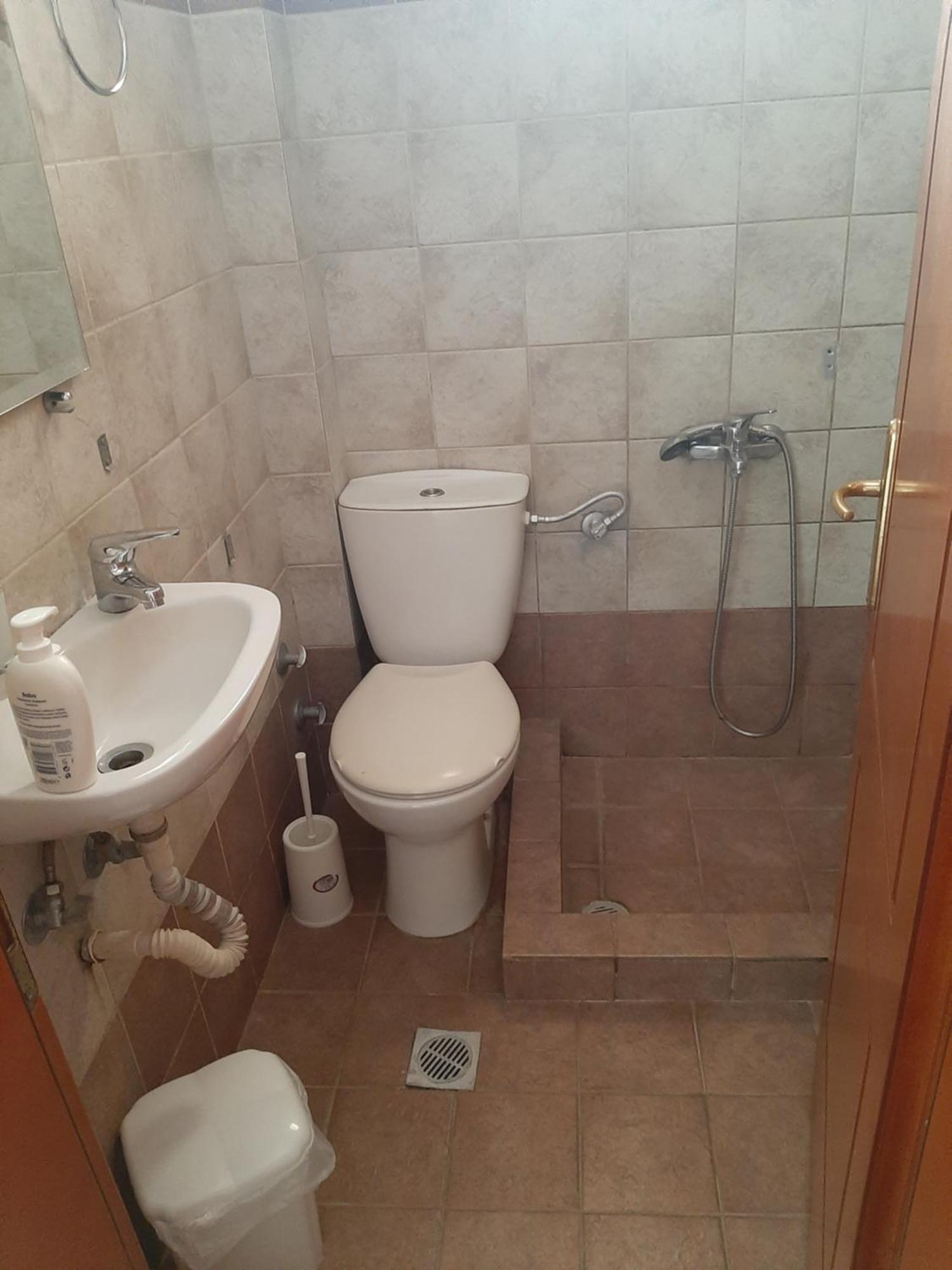 Hotel Kosmas 사르티 외부 사진