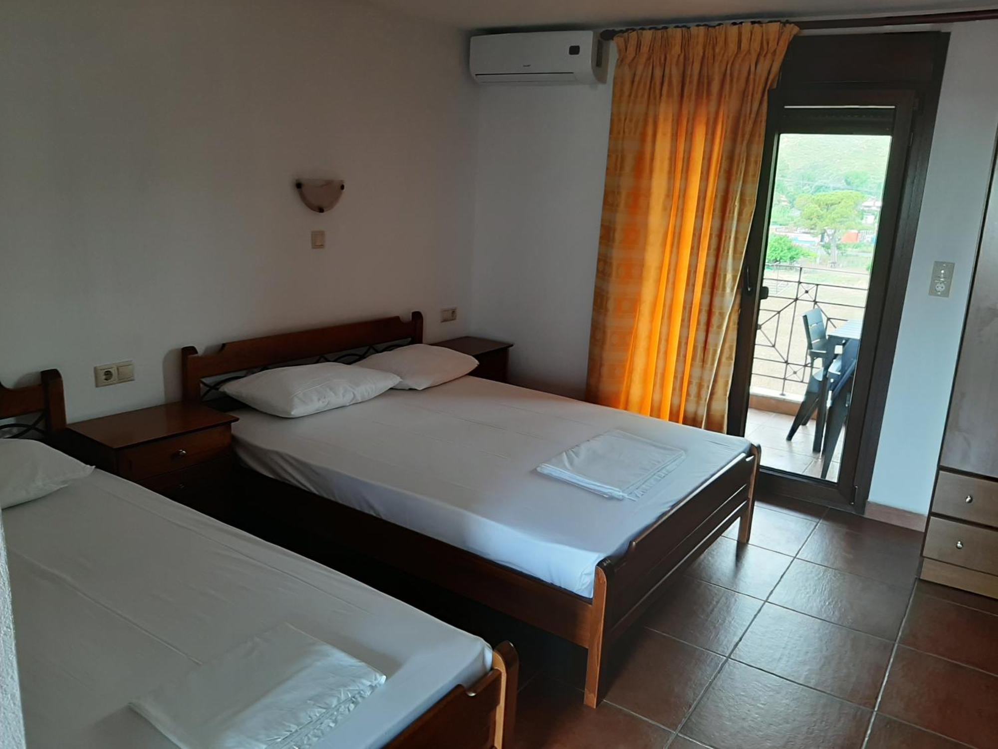 Hotel Kosmas 사르티 객실 사진