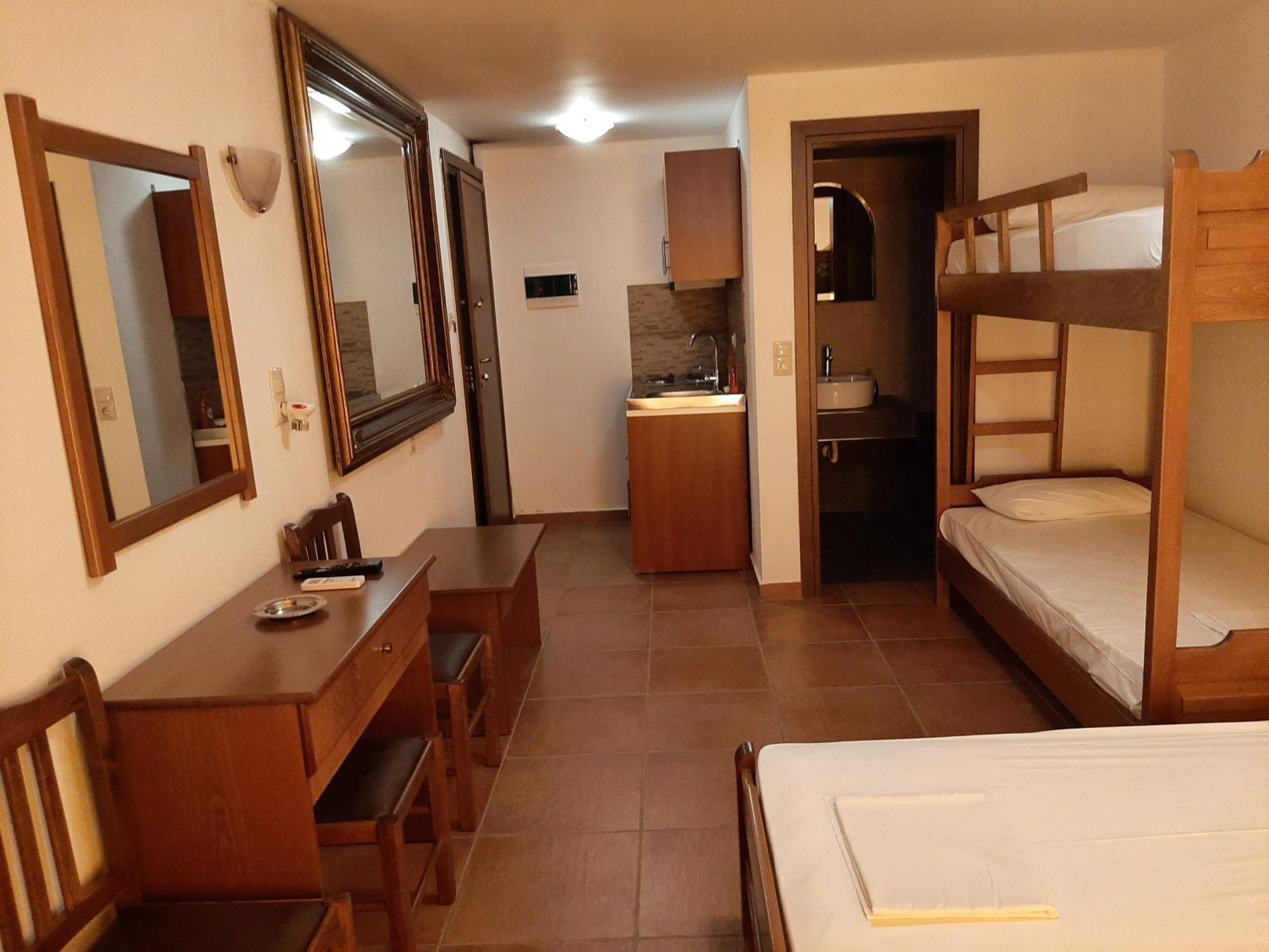 Hotel Kosmas 사르티 객실 사진