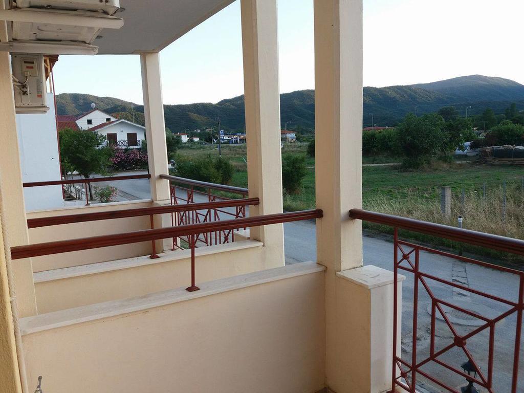 Hotel Kosmas 사르티 외부 사진