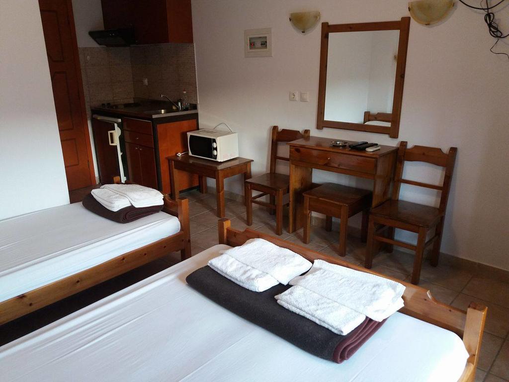 Hotel Kosmas 사르티 외부 사진